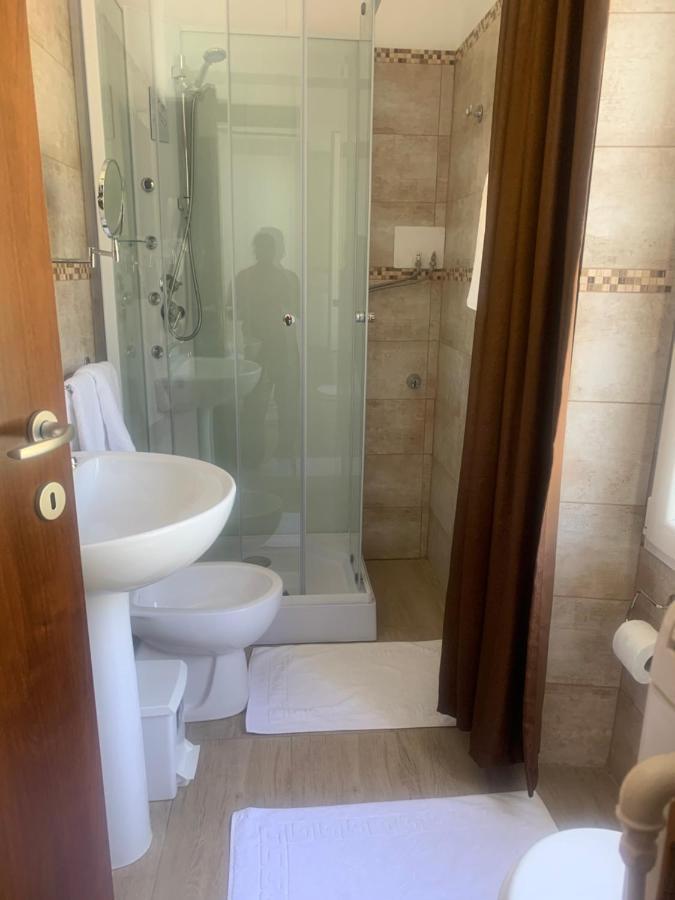 Albergo Al Lago Анфо Екстер'єр фото
