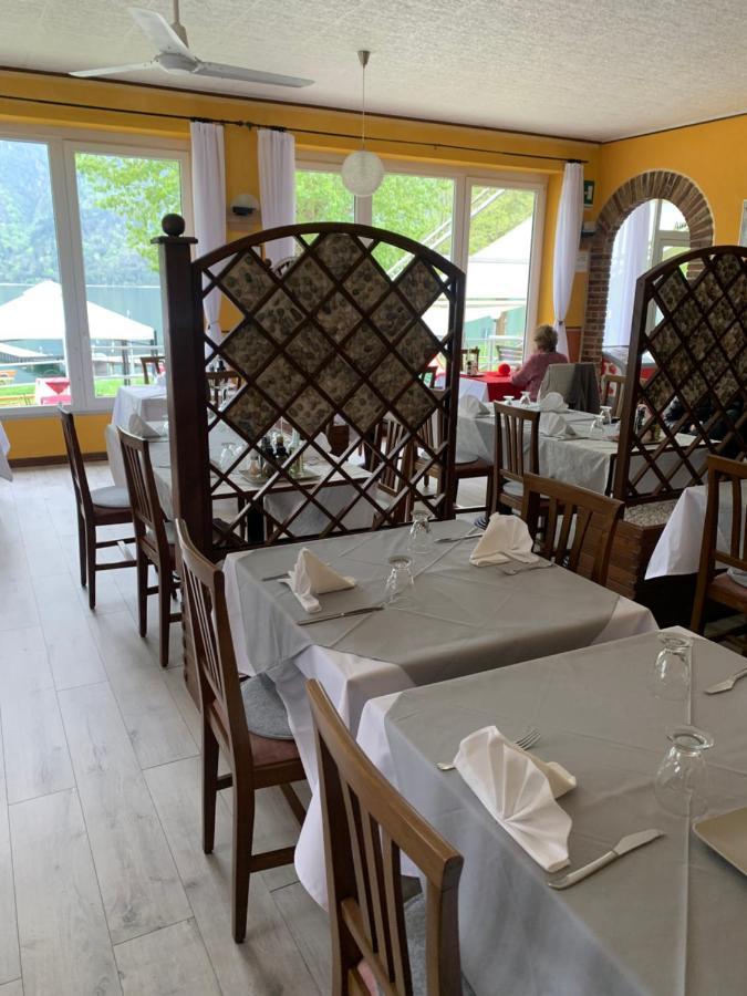 Albergo Al Lago Анфо Екстер'єр фото