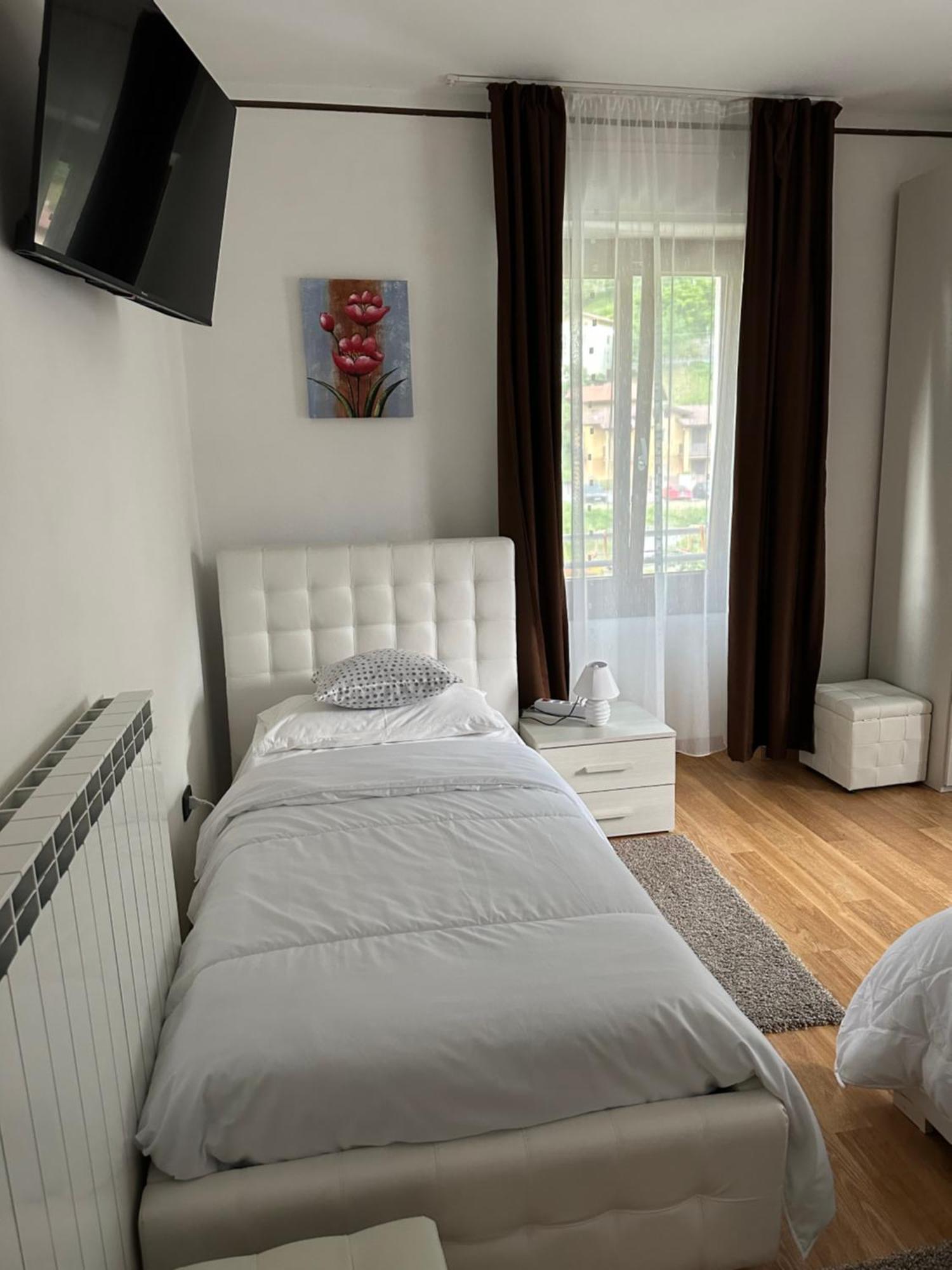 Albergo Al Lago Анфо Екстер'єр фото